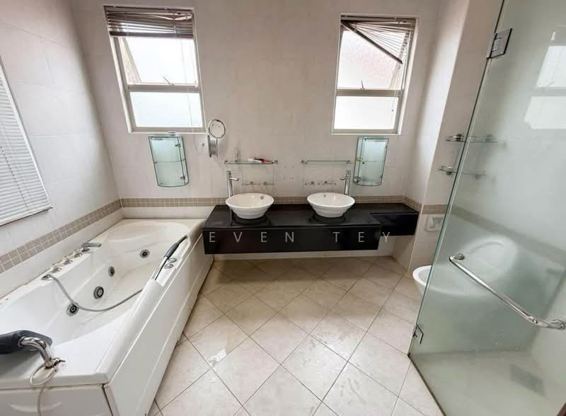 Bungalow for Sale in Setia Eco Park (Setia Alam) - Steven Tey - Bathroom - PropertyGuru.com.my