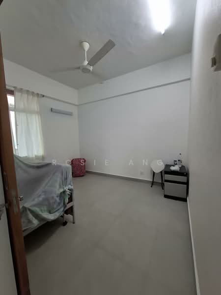 Pangsapuri untuk Dijual di Taman Sri Idaman - Rosie Ang - Bedroom - PropertyGuru.com.my
