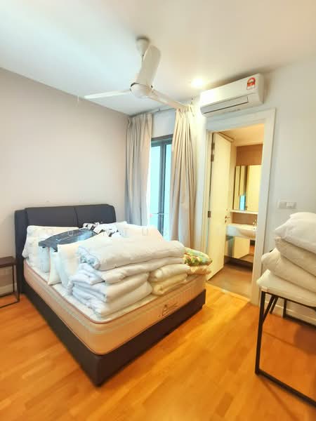 Kondominium untuk Disewa di Seni Mont Kiara - Quintus Hiew - Bedroom - PropertyGuru.com.my