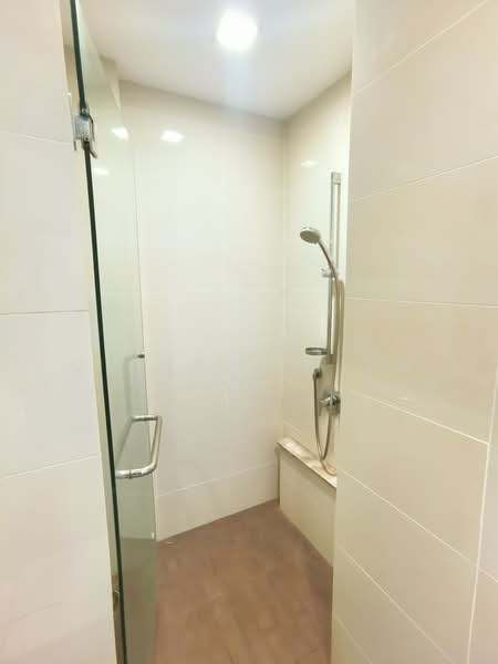 Kondominium untuk Disewa di Seni Mont Kiara - Quintus Hiew - Bathroom - PropertyGuru.com.my