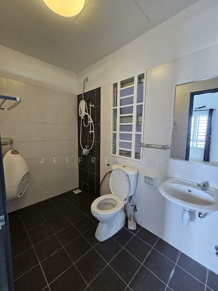 Servis Apartment untuk Dijual di Saville @ Kajang - Jeffrey Ooi - Bathroom - PropertyGuru.com.my