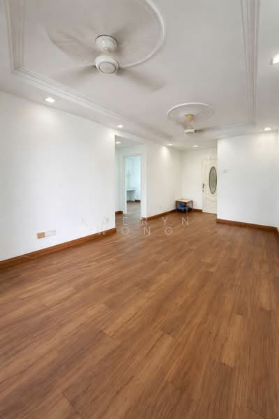 Kondominium untuk Dijual di Mentari Kondominium - Kaeryn Wong - Living Room - PropertyGuru.com.my