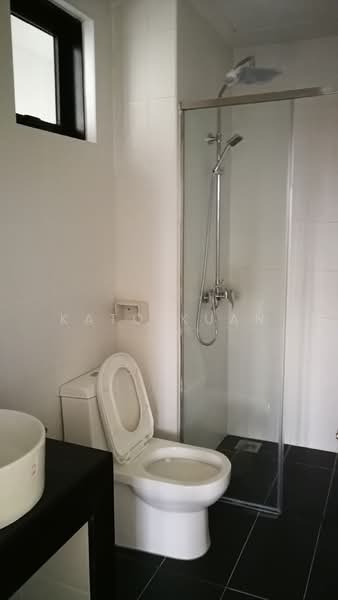 Condominium for Rent at Encorp Strand Residence - Kato Kuan - Bathroom - PropertyGuru.com.my