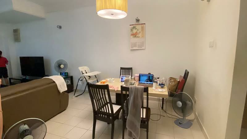 Rumah Teres 2 Tingkat untuk Dijual di Seksyen 4 (Kota Damansara) - Daryl Wong - Living Room - PropertyGuru.com.my