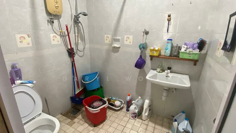 Rumah Teres 2 Tingkat untuk Dijual di Seksyen 4 (Kota Damansara) - Daryl Wong - Bathroom - PropertyGuru.com.my