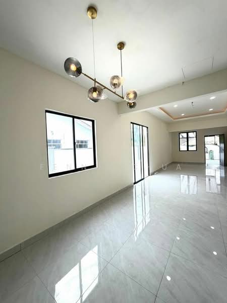 Semi-Detached House for Sale in Taman Megah Ria (Masai) - Fennie Chua - Living Room - PropertyGuru.com.my