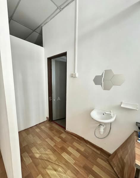 Shop / Office for Rent in Skudai (Johor) - Susan Goo - Interior - PropertyGuru.com.my