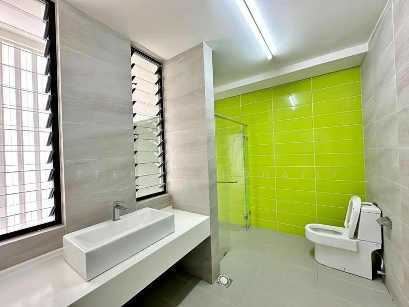 Semi-Detached House for Sale in Kajang Perdana (Kajang) - Effendy Shohaili - Bathroom - PropertyGuru.com.my