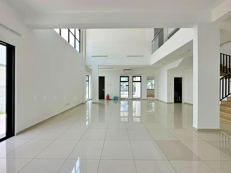 Semi-Detached House for Sale in Kajang Perdana (Kajang) - Effendy Shohaili - Living Room - PropertyGuru.com.my