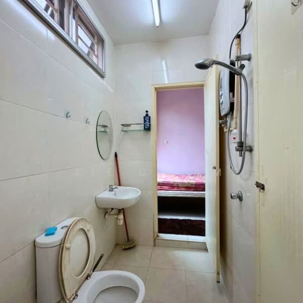 2-storey Terraced House for Rent in Juru (Penang) - Jie Chiam - Bathroom - PropertyGuru.com.my