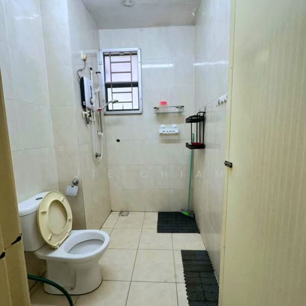 2-storey Terraced House for Rent in Juru (Penang) - Jie Chiam - Bathroom - PropertyGuru.com.my