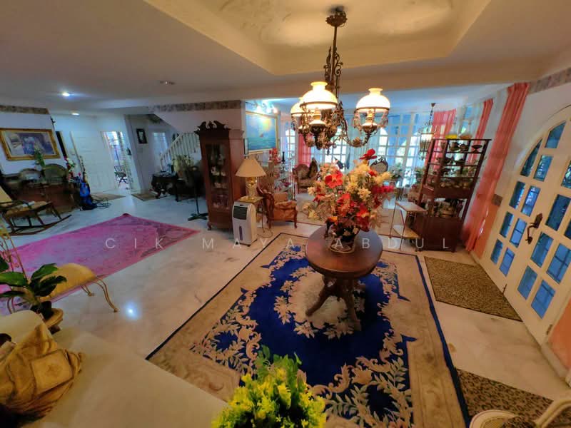 Bungalow for Sale in Taman Melawati (Ulu Kelang) - Cik Maya Abdul - Living Room - PropertyGuru.com.my