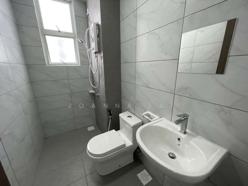 Servis Apartment untuk Disewa di SKS Habitat - Joanna Tai - Bathroom - PropertyGuru.com.my