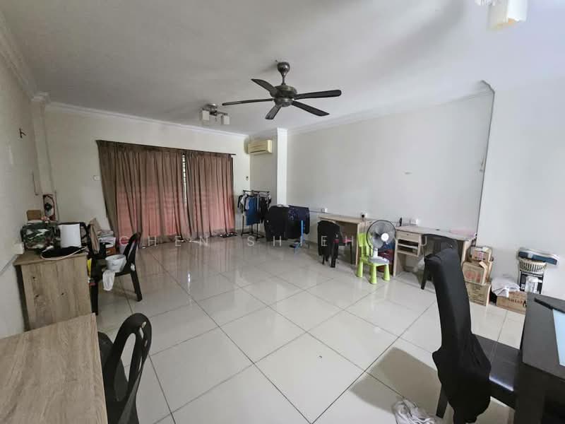 Apartment for Sale at Seri Mutiara Apartment - Chen Shieh Yu - Living Room - PropertyGuru.com.my