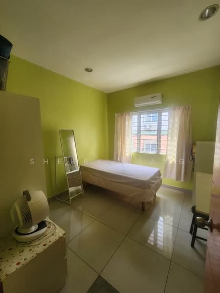 2-storey Terraced House for Sale in Taman Sri Putra Mas (Sungai Buloh) - Sherry Chang - Bedroom - PropertyGuru.com.my