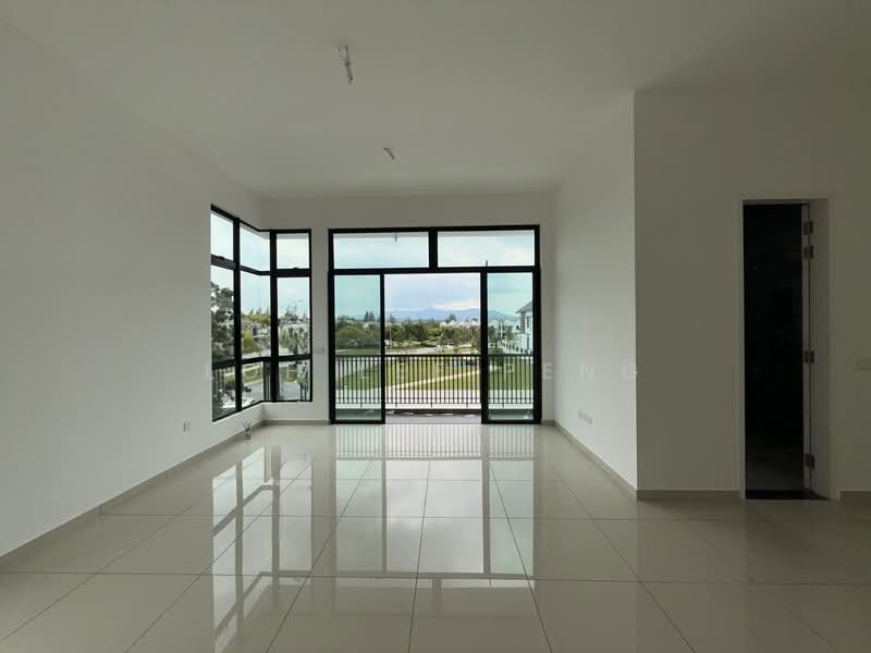 Rumah Berkembar untuk Dijual di Setia Eco Gardens (Gelang Patah) - Loh Lee Peng - Living Room - PropertyGuru.com.my