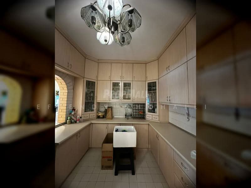 2.5-storey Terraced House for Sale in Setiawangsa (Kuala Lumpur) - Effendy Shohaili - Kitchen - PropertyGuru.com.my