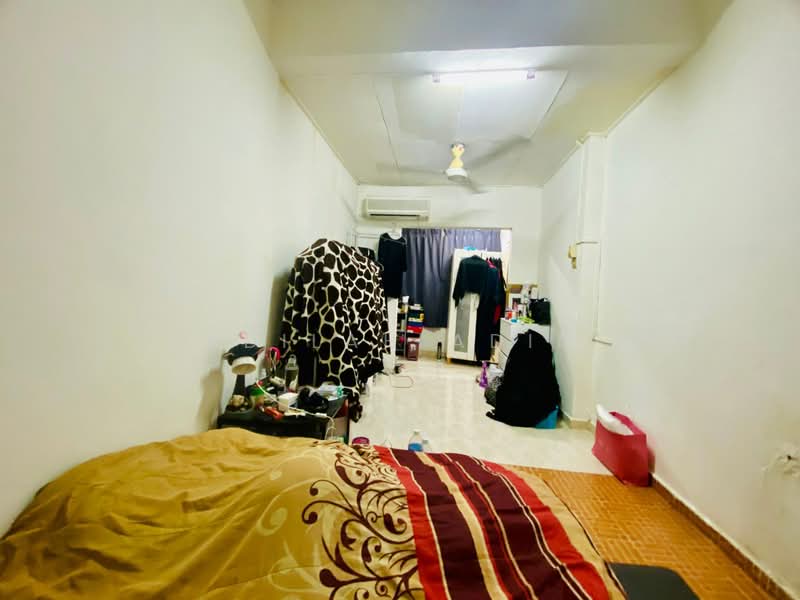 Rumah Teres 2 Tingkat untuk Dijual di Bandar Tun Hussein Onn (Cheras) - Adilah Adib - Bedroom - PropertyGuru.com.my