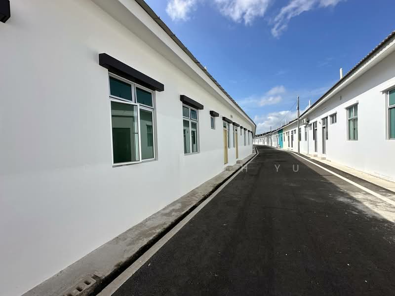 Rumah Teres 1 Tingkat untuk Dijual di Bandar Putra (Kulai) - Chen Shieh Yu - Exterior - PropertyGuru.com.my