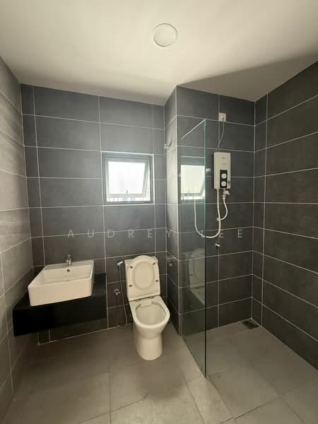 2-storey Terraced House for Rent in Cyberjaya (Selangor) - Audrey Lee - Bathroom - PropertyGuru.com.my