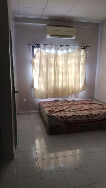 2-storey Terraced House for Sale in Taman Putri Kulai (Kulai) - Ah Liang - Bedroom - PropertyGuru.com.my