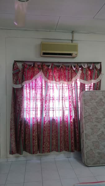 2-storey Terraced House for Sale in Taman Putri Kulai (Kulai) - Ah Liang - Bedroom - PropertyGuru.com.my