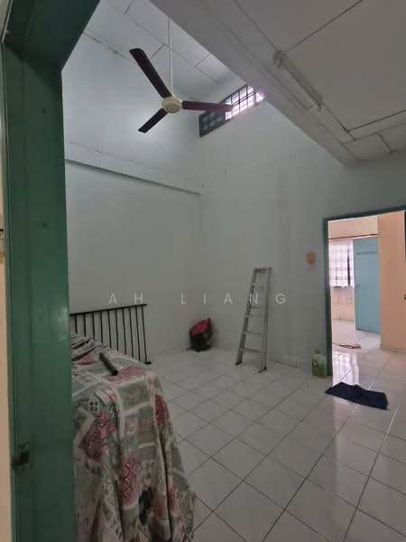 Rumah Teres 2 Tingkat untuk Dijual di Taman Putri Kulai (Kulai) - Ah Liang - Interior - PropertyGuru.com.my