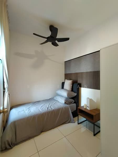 Servis Apartment untuk Disewa di The Era @ Duta North - Royce Tan - Bedroom - PropertyGuru.com.my