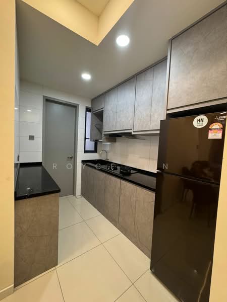 Servis Apartment untuk Disewa di The Era @ Duta North - Royce Tan - Kitchen - PropertyGuru.com.my
