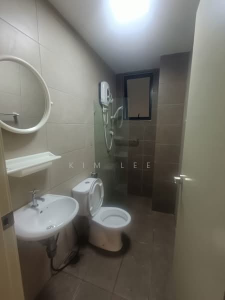 Kondominium untuk Disewa di Sutera Pines - Kim Lee - Bathroom - PropertyGuru.com.my