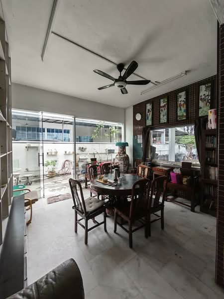Semi-Detached House for Sale in Taman Johor Jaya (Johor Bahru) - Sausa Lee - PropertyGuru.com.my