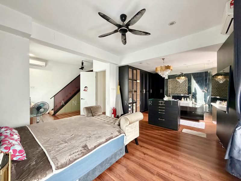 Bungalow for Sale in Kajang (Selangor) - Hanani Nordin - Bedroom - PropertyGuru.com.my