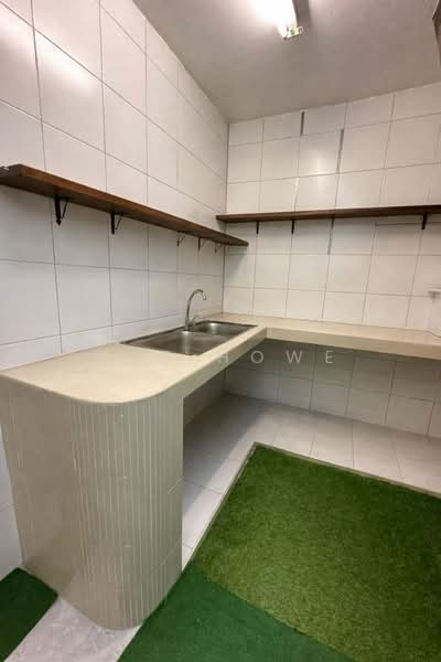 1-storey Terraced House for Sale in Taman Abad (Johor Bahru) - Wee Howe - Kitchen - PropertyGuru.com.my