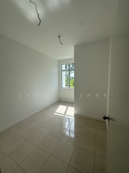 2-storey Terraced House for Sale in Bandar Mahkota Banting (Tanjong Duabelas) - Zamani Ishak - Interior - PropertyGuru.com.my