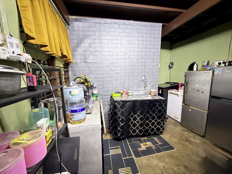 Rumah Kluster untuk Dijual di Seberang Jaya (Penang) - Hasnizam . - Kitchen - PropertyGuru.com.my