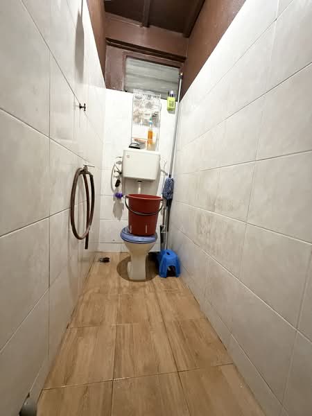 Rumah Kluster untuk Dijual di Seberang Jaya (Penang) - Hasnizam . - Bathroom - PropertyGuru.com.my