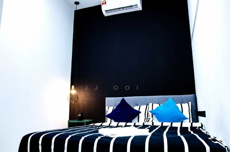 Servis Apartment untuk Dijual di Serviced Residence @ 3 Towers - JJ Ooi - Bedroom - PropertyGuru.com.my