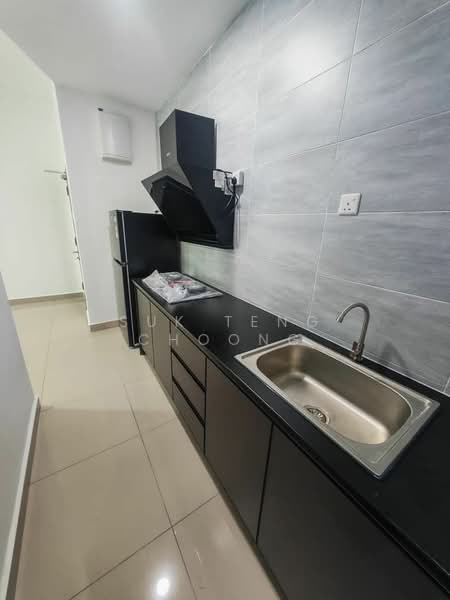 Apartment for Rent at KSL Residence 2 @ Kangkar Tebrau - Suk Teng Choong - Kitchen - PropertyGuru.com.my