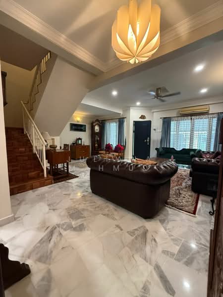 Rumah Teres 2 Tingkat untuk Dijual di Petaling Jaya (Selangor) - Juliana Mahmud - Living Room - PropertyGuru.com.my