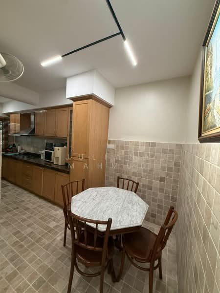 Rumah Teres 2 Tingkat untuk Dijual di Petaling Jaya (Selangor) - Juliana Mahmud - Kitchen - PropertyGuru.com.my