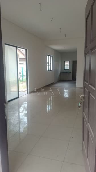 Terraced House for Sale in Bandar Mahkota Banting (Tanjong Duabelas) - Zamani Ishak - Interior - PropertyGuru.com.my