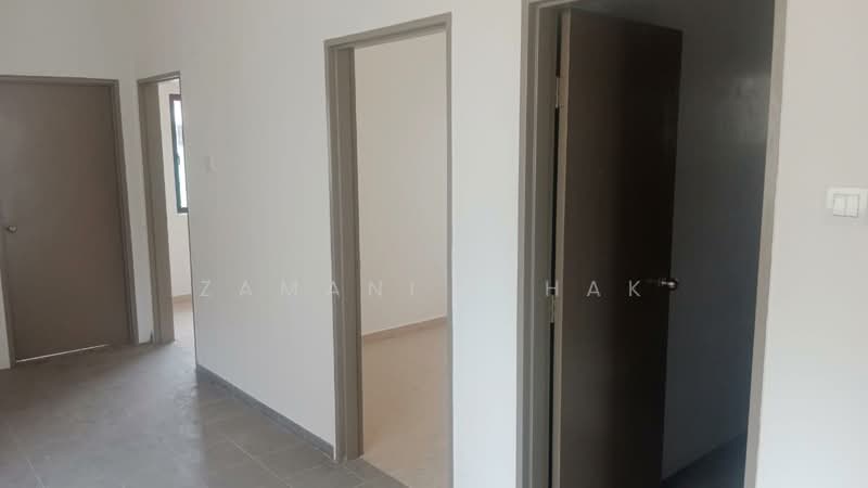 Terraced House for Sale in Bandar Mahkota Banting (Tanjong Duabelas) - Zamani Ishak - Interior - PropertyGuru.com.my