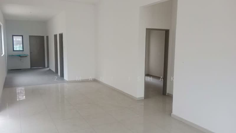 Terraced House for Sale in Bandar Mahkota Banting (Tanjong Duabelas) - Zamani Ishak - Interior - PropertyGuru.com.my