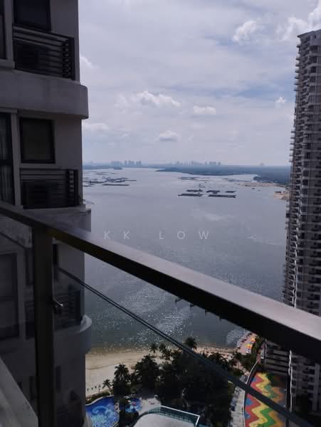 Condominium for Rent at Amberside @ Country Garden Danga Bay - KK Low - Balcony - PropertyGuru.com.my