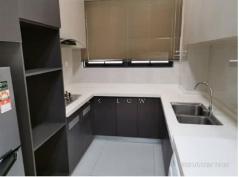 Condominium for Rent at Amberside @ Country Garden Danga Bay - KK Low - Kitchen - PropertyGuru.com.my