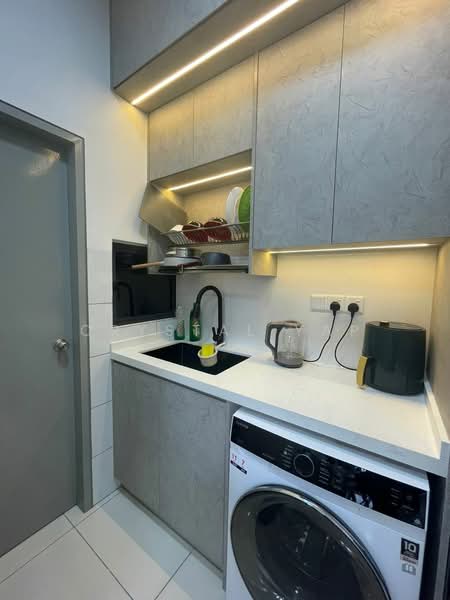 Service Residence for Rent at Traders Park - Crystal Yap - Kitchen - PropertyGuru.com.my