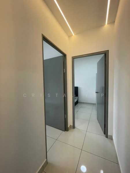 Service Residence for Rent at Traders Park - Crystal Yap - Corridor - PropertyGuru.com.my