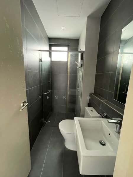 Servis Apartment untuk Disewa di Lavile Kuala Lumpur - Yenn Ng - Bathroom - PropertyGuru.com.my