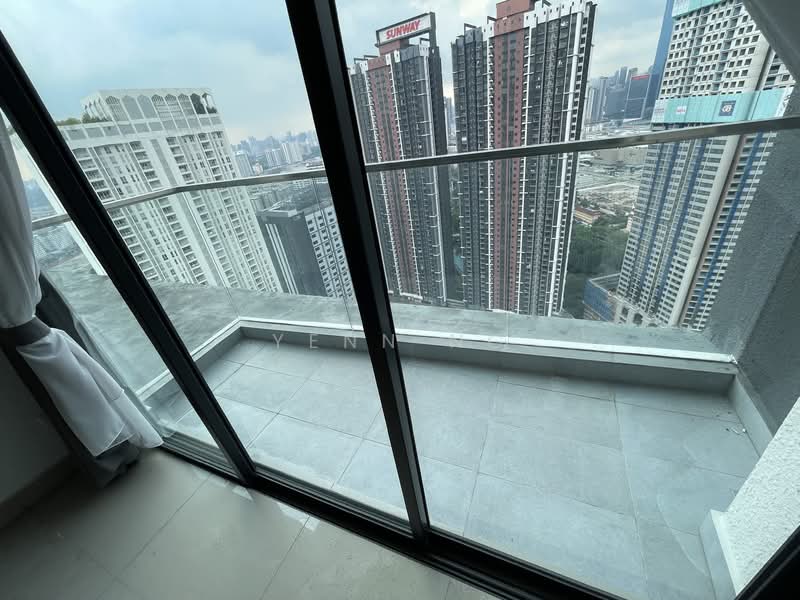 Servis Apartment untuk Disewa di Lavile Kuala Lumpur - Yenn Ng - Balcony - PropertyGuru.com.my