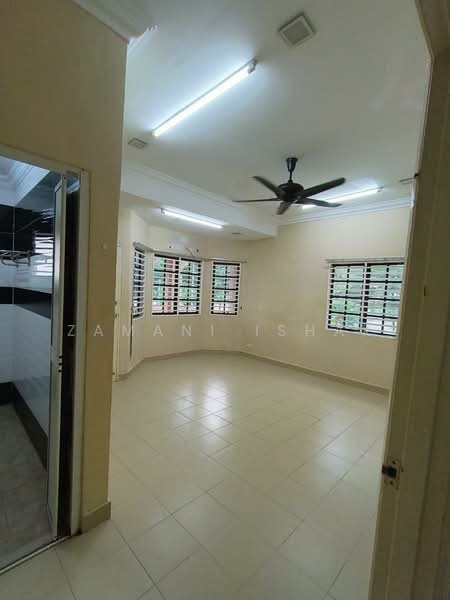 2-storey Terraced House for Sale in Shah Alam (Selangor) - Zamani Ishak - PropertyGuru.com.my